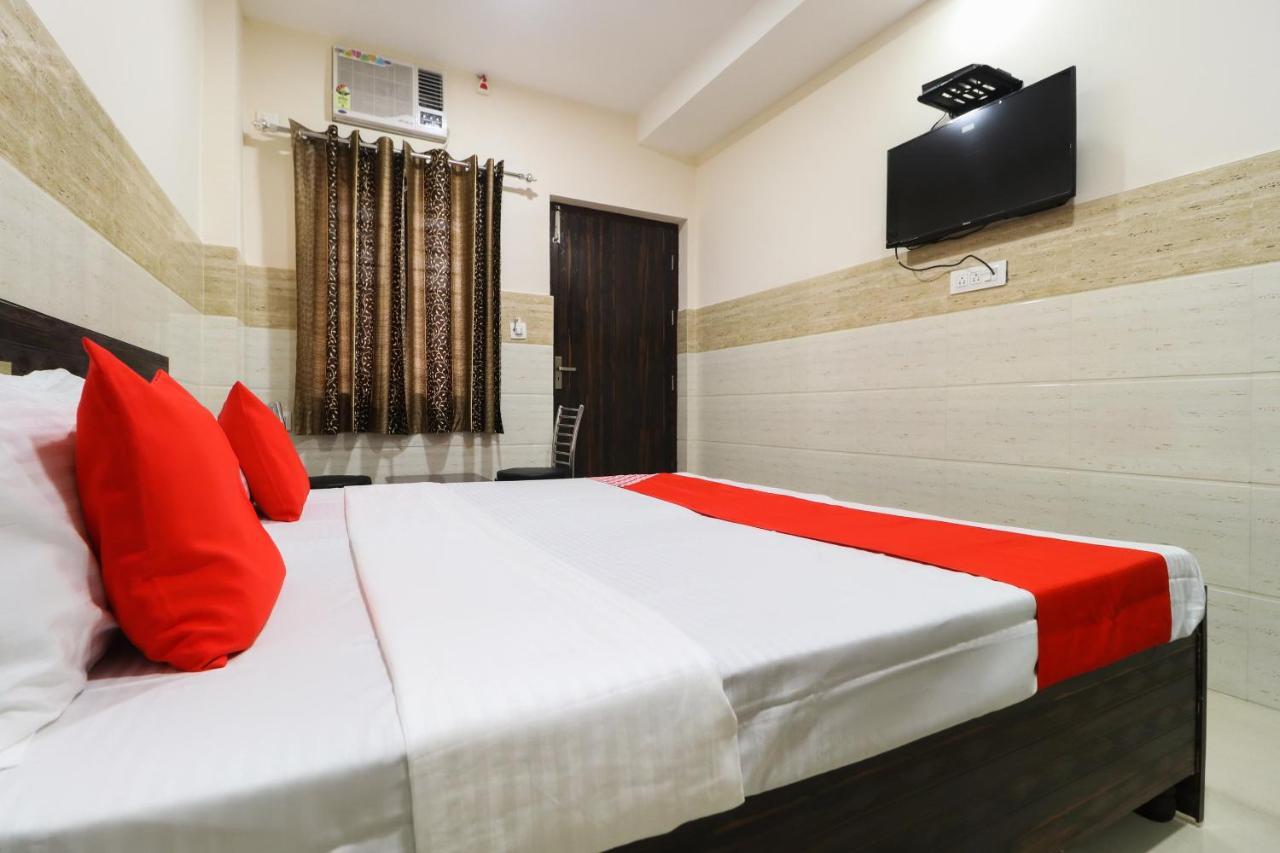 Oyo 49095 Hotel K Fort Abadpura Ngoại thất bức ảnh