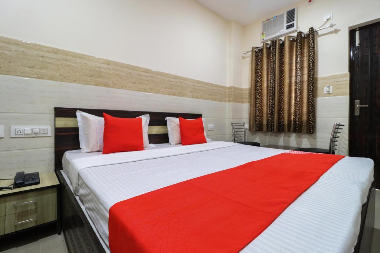 Oyo 49095 Hotel K Fort Abadpura Ngoại thất bức ảnh