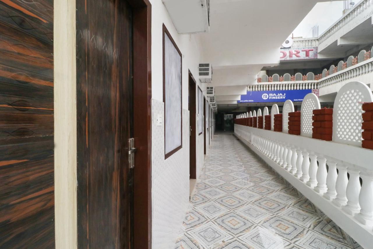 Oyo 49095 Hotel K Fort Abadpura Ngoại thất bức ảnh